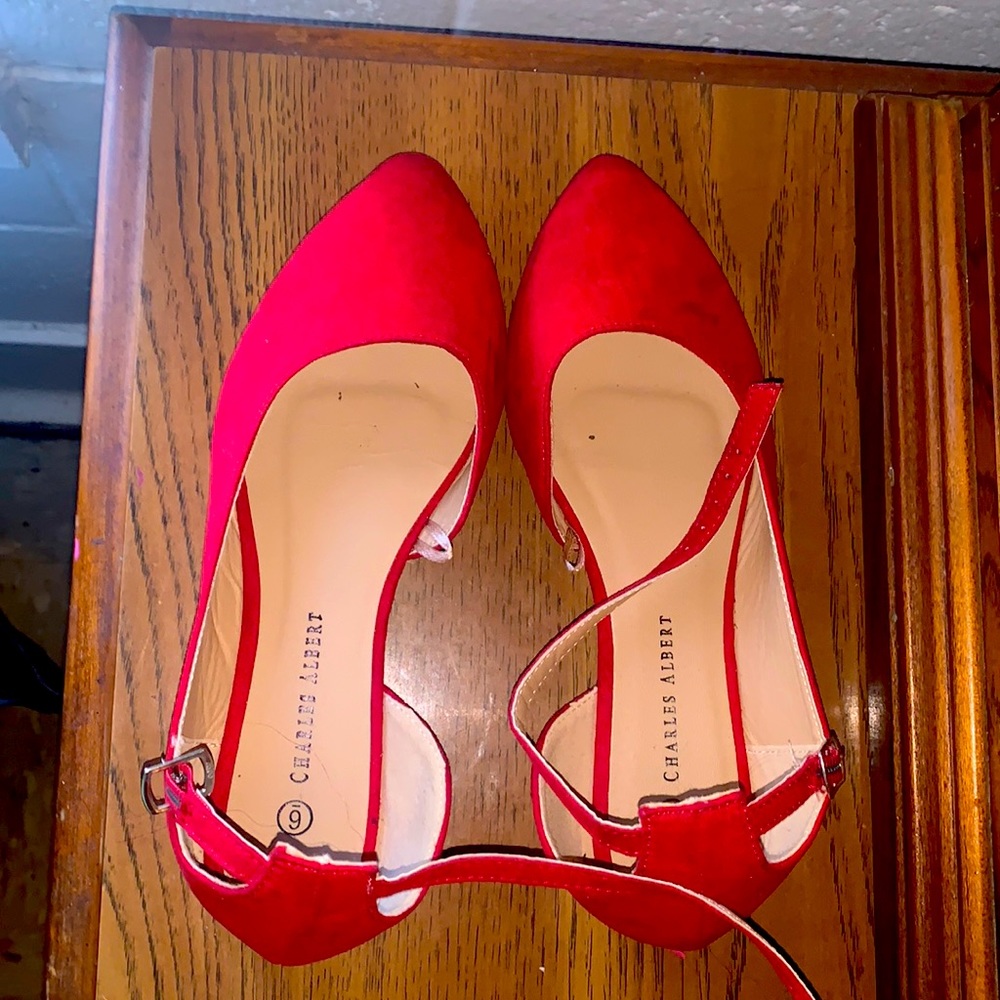 Shoes/ classy flats
